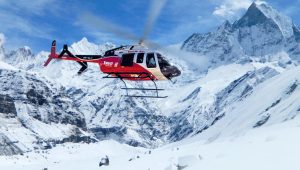 helicopter flights in everest