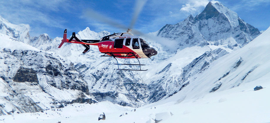 helicopter flights in everest
